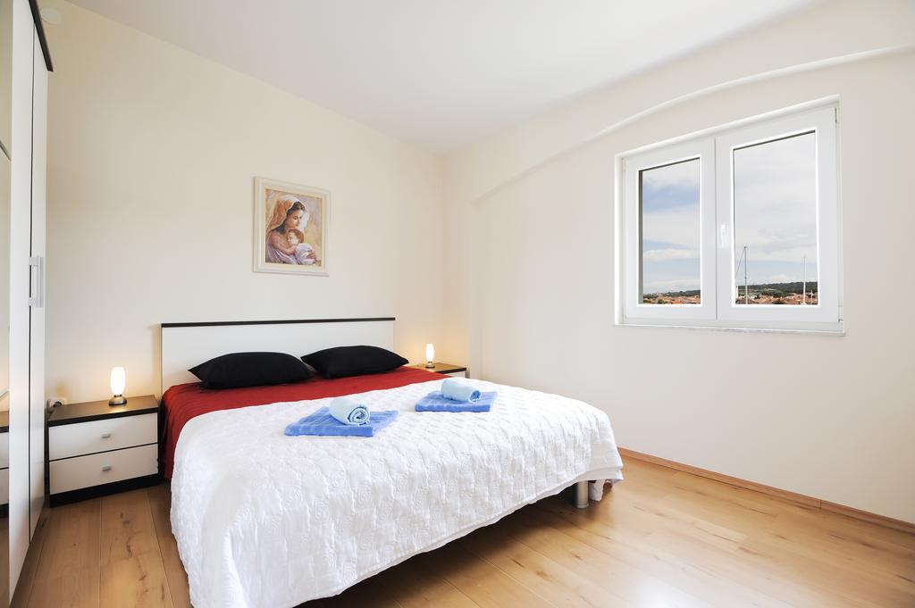 Apartment Jaz ビビニェ 部屋 写真